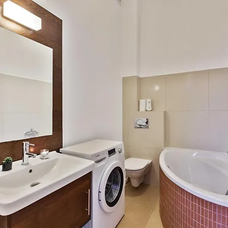 Διαμέρισμα Dolna 4 - In Direct Centrum On Square