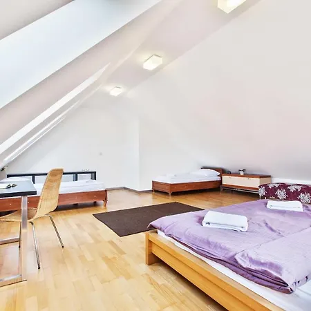 Dolna 4 - In Direct Centrum On Square