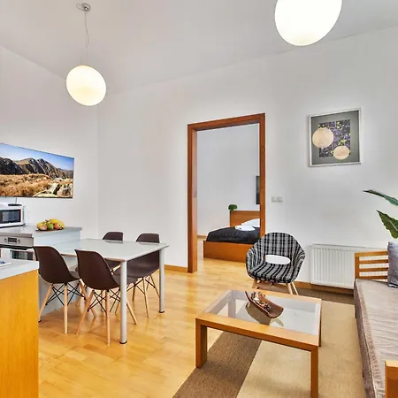 Apartamento Dolná 4 - In Direct Centrum On Square Banská Bystrica