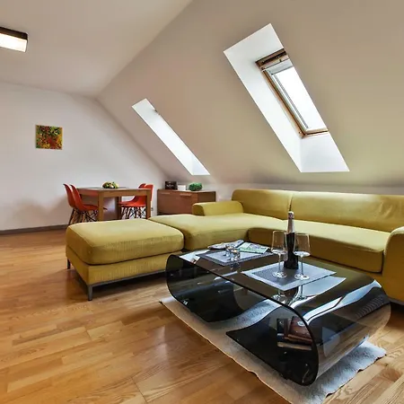 Dolná 4 - In Direct Centrum On Square Apartamento